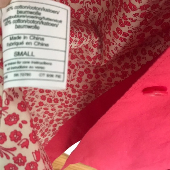 Pretty trench with flower lining - Picture 4 of 6